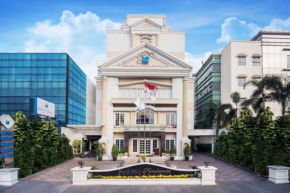 Гостиница Blue Sky Pandurata Hotel Cikini  Джакарта